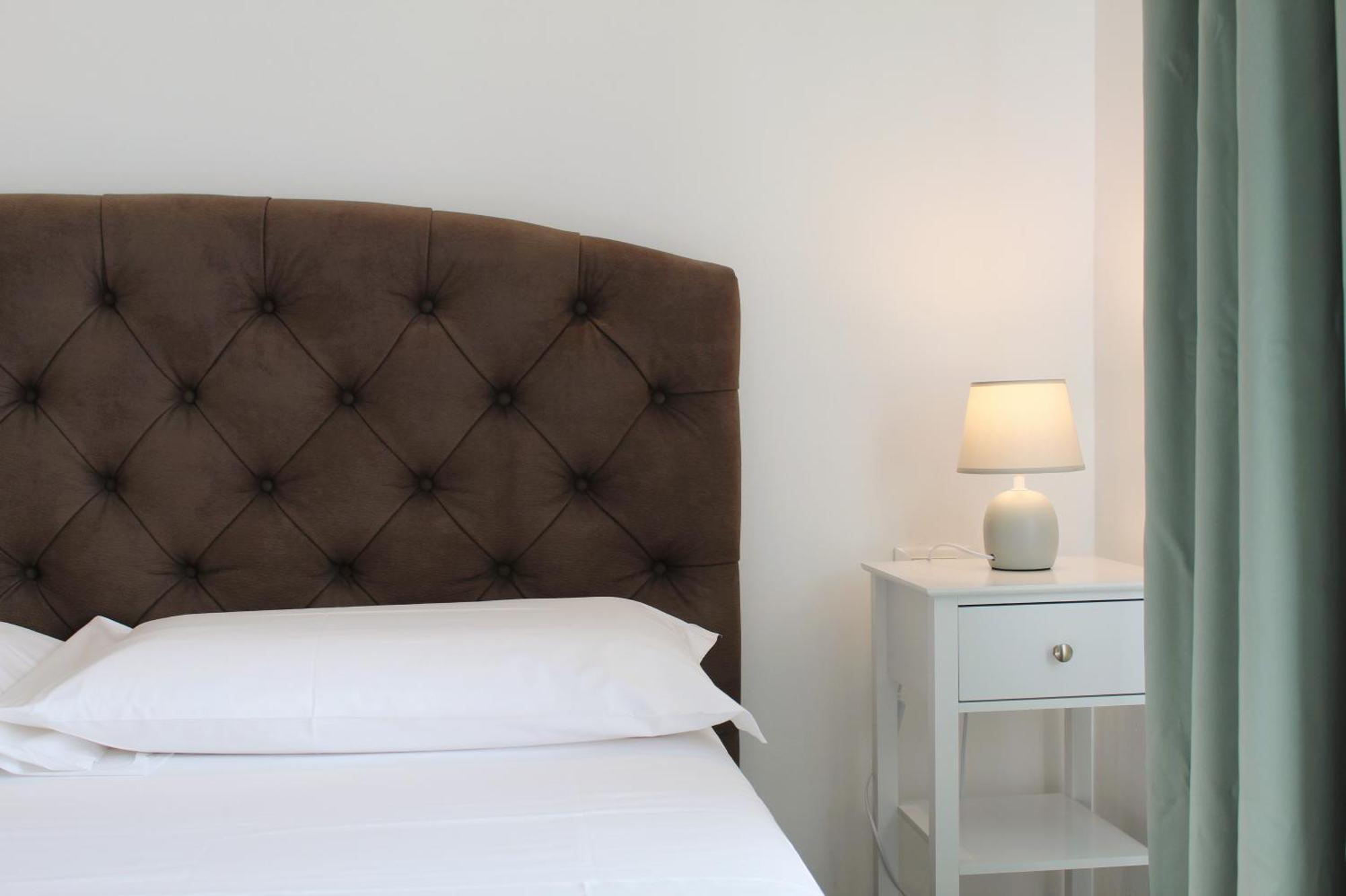Villa Forte Salvi - Rooms Пескьера-дель-Гарда Экстерьер фото